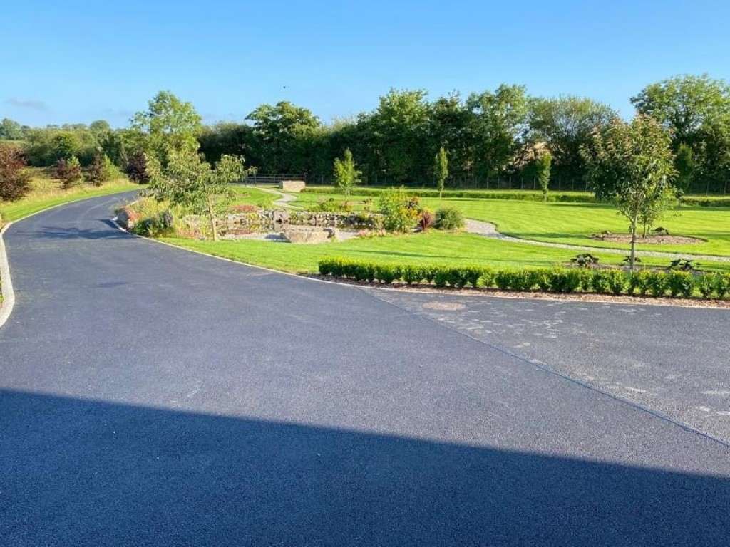Tarmacadam