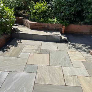 Patios Ninemilehouse