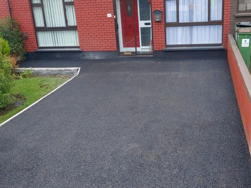 Tarmac Ninemilehouse